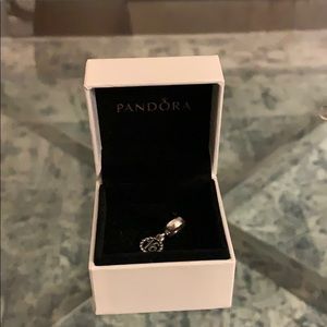 PANDORA dangling charm